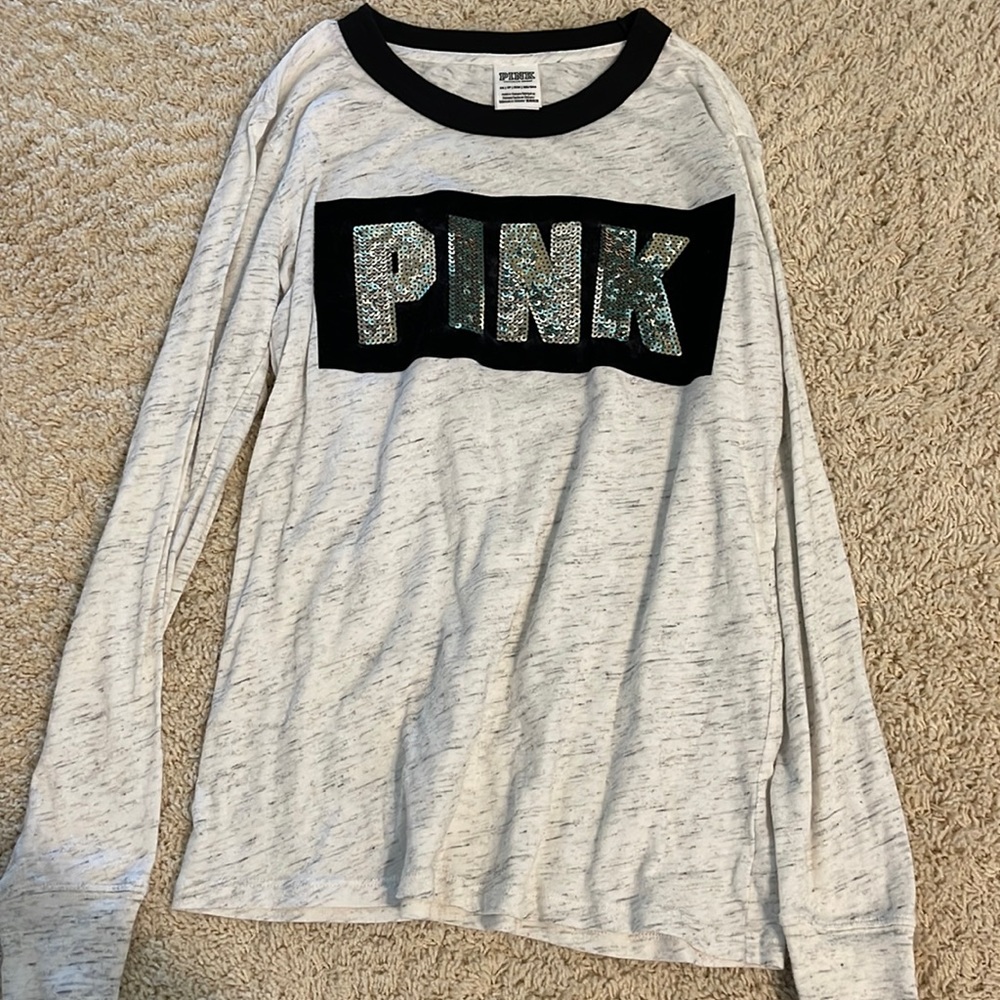 PINK super cute long sleeve shirt